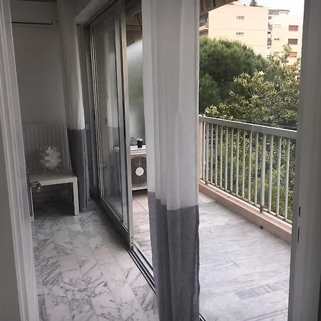 Apartment Luckey Homes - Av Marechal Juin